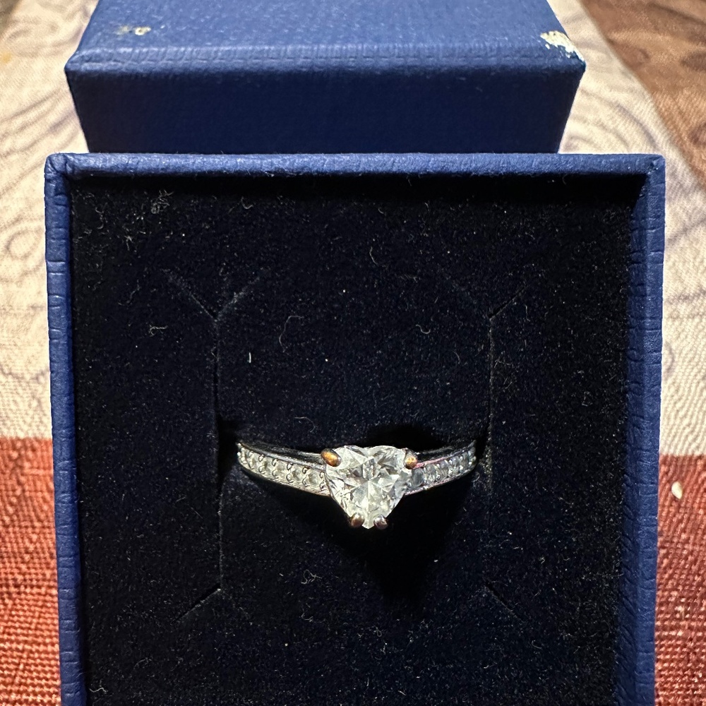 Swarovski Crystal heart ring size 7